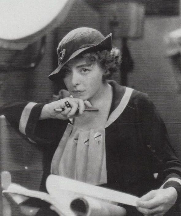 Dorothy Davenport: Her Life and Career | by Letícia Magalhães | Cine  Suffragette | Medium